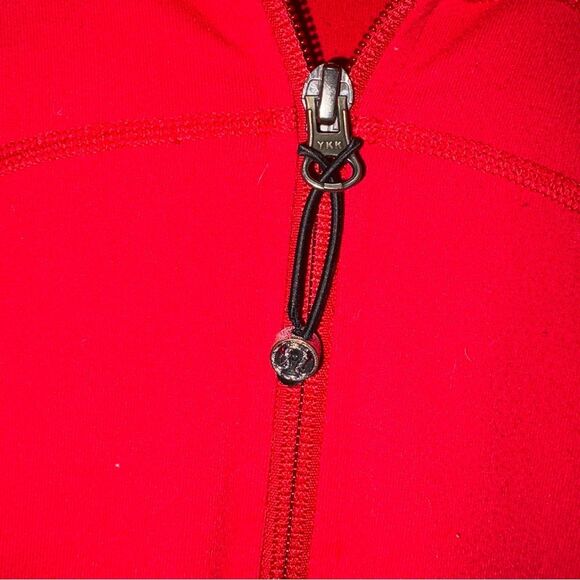 Lululemon In Stride Jacket Currant Red Womens size 8 - Picture 2 of 12